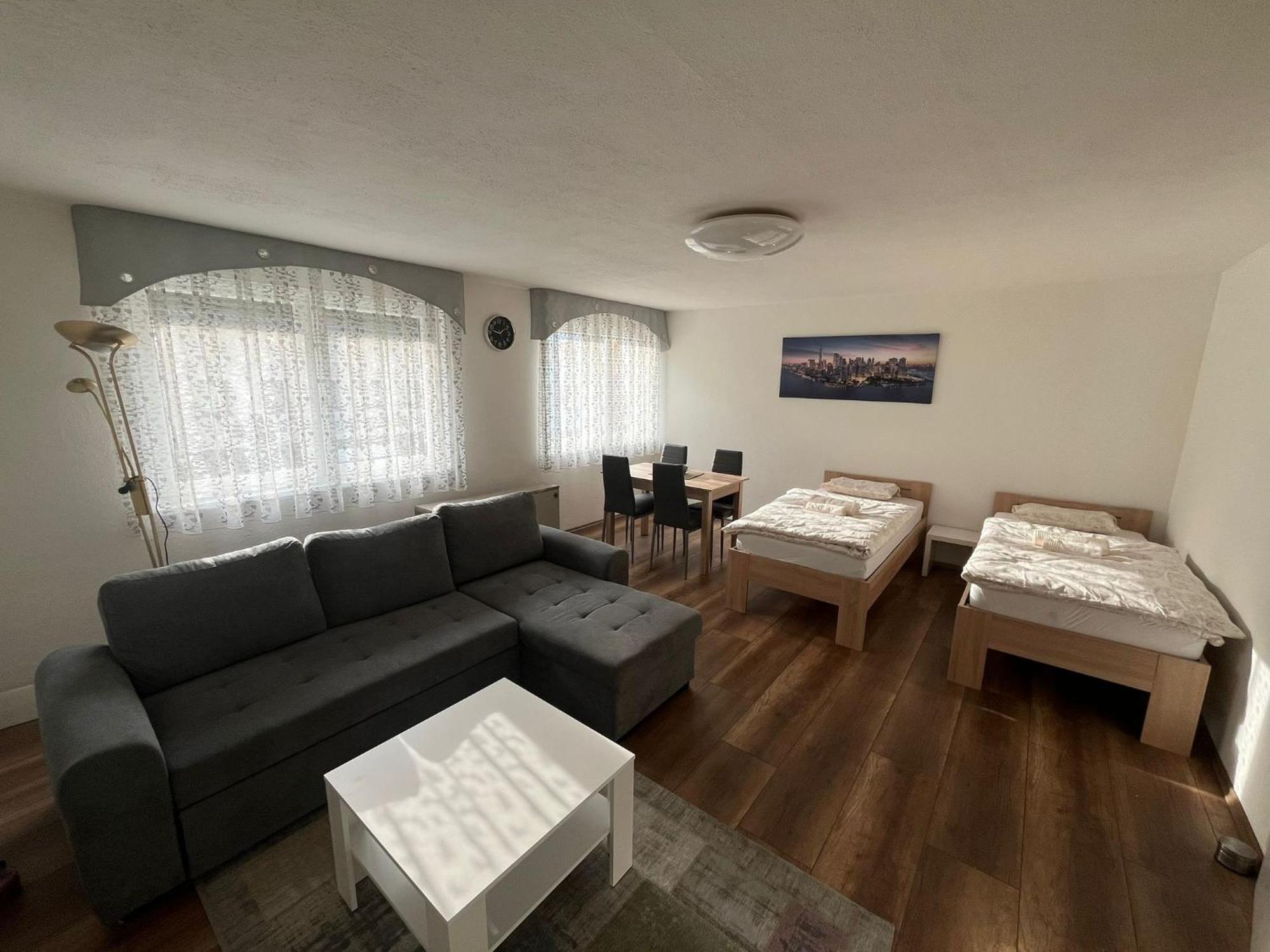 Modernes Apartment Sarrebruck Extérieur photo